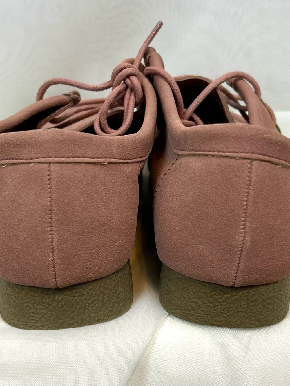 New St Johns Bay Women’s Rose Suede Memory Foam Insole Loafers / size 7